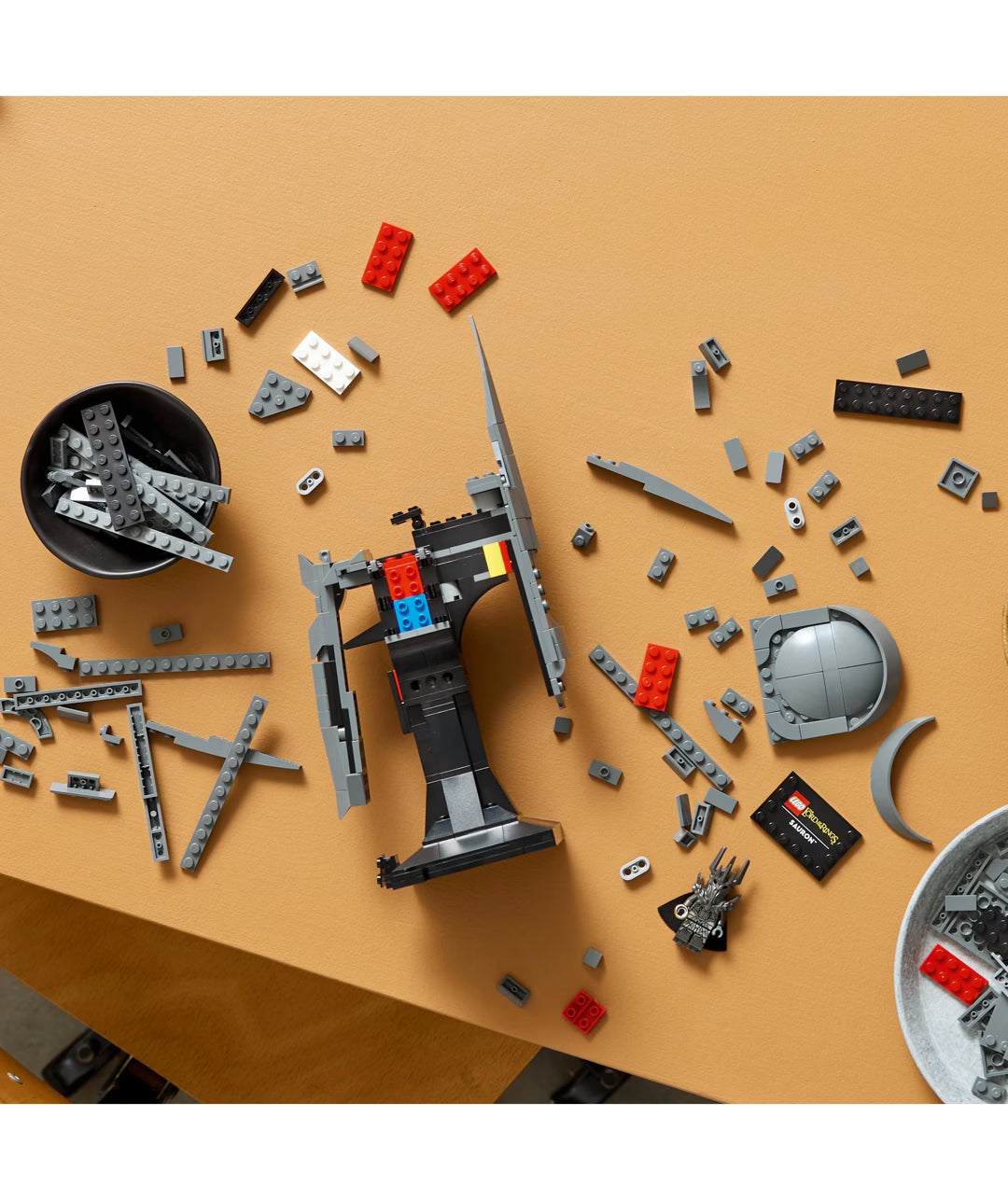 LEGO Icons The Lord of the Rings: Sauron's Helmet 11373